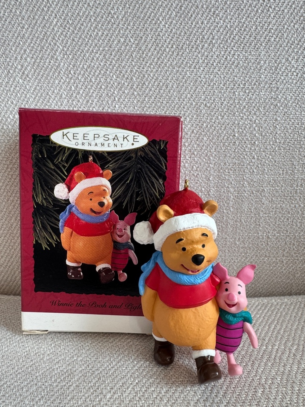1996 Hallmark keepsake ornament Winnie the Pooh and Piglet.